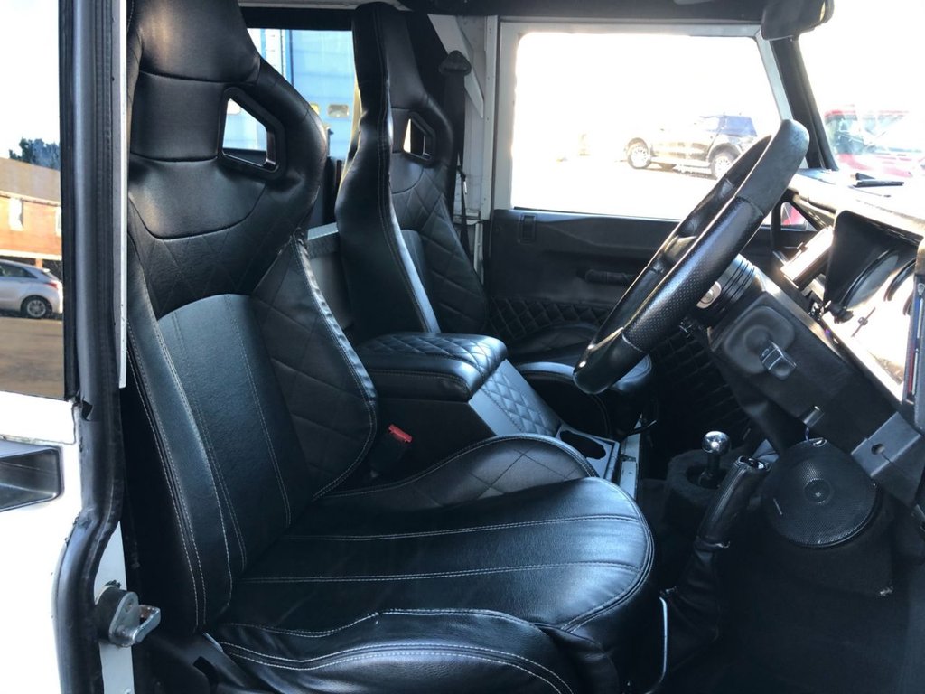 USED 1996 N LAND ROVER DEFENDER 90 // HT 300TDI // 111 BHP // Px swap 