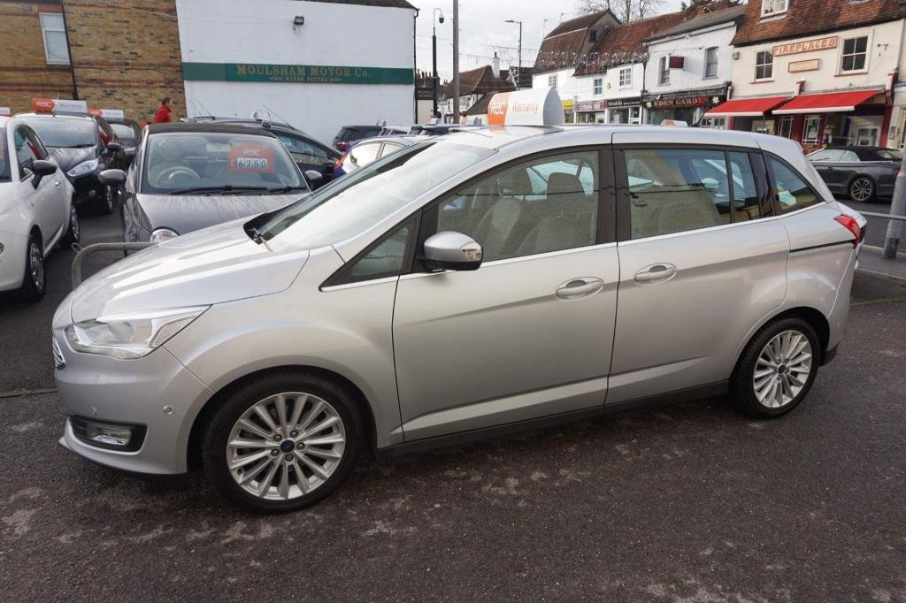 View our FORD GRAND C-MAX