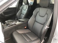 USED 2019 19 VOLVO XC60 2.0 D4 MOMENTUM PRO AWD 5d 188 BHP Stunning New Shape XC60