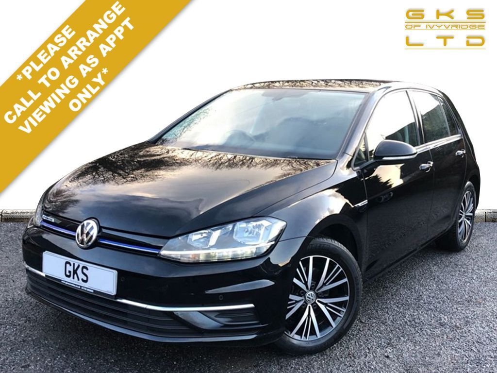 View our VOLKSWAGEN GOLF