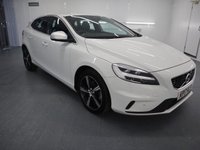 USED 2017 17 VOLVO V40 2.0 T2 R-DESIGN NAV PLUS 5d 120 BHP WITH FACTORY FITTED EXTRA OF FRONT & REAR PARK ASSIST AND THE VOLVO REPUTATION FOR SAFTEY THIS CAR WONT DISAPOINT.
