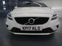 USED 2017 17 VOLVO V40 2.0 T2 R-DESIGN NAV PLUS 5d 120 BHP WITH FACTORY FITTED EXTRA OF FRONT & REAR PARK ASSIST AND THE VOLVO REPUTATION FOR SAFTEY THIS CAR WONT DISAPOINT.