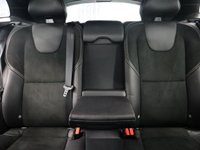 USED 2017 17 VOLVO V40 2.0 T2 R-DESIGN NAV PLUS 5d 120 BHP WITH FACTORY FITTED EXTRA OF FRONT & REAR PARK ASSIST AND THE VOLVO REPUTATION FOR SAFTEY THIS CAR WONT DISAPOINT.