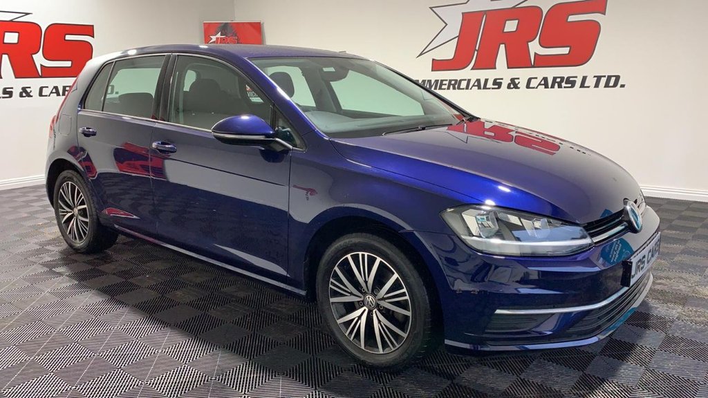 View our VOLKSWAGEN GOLF