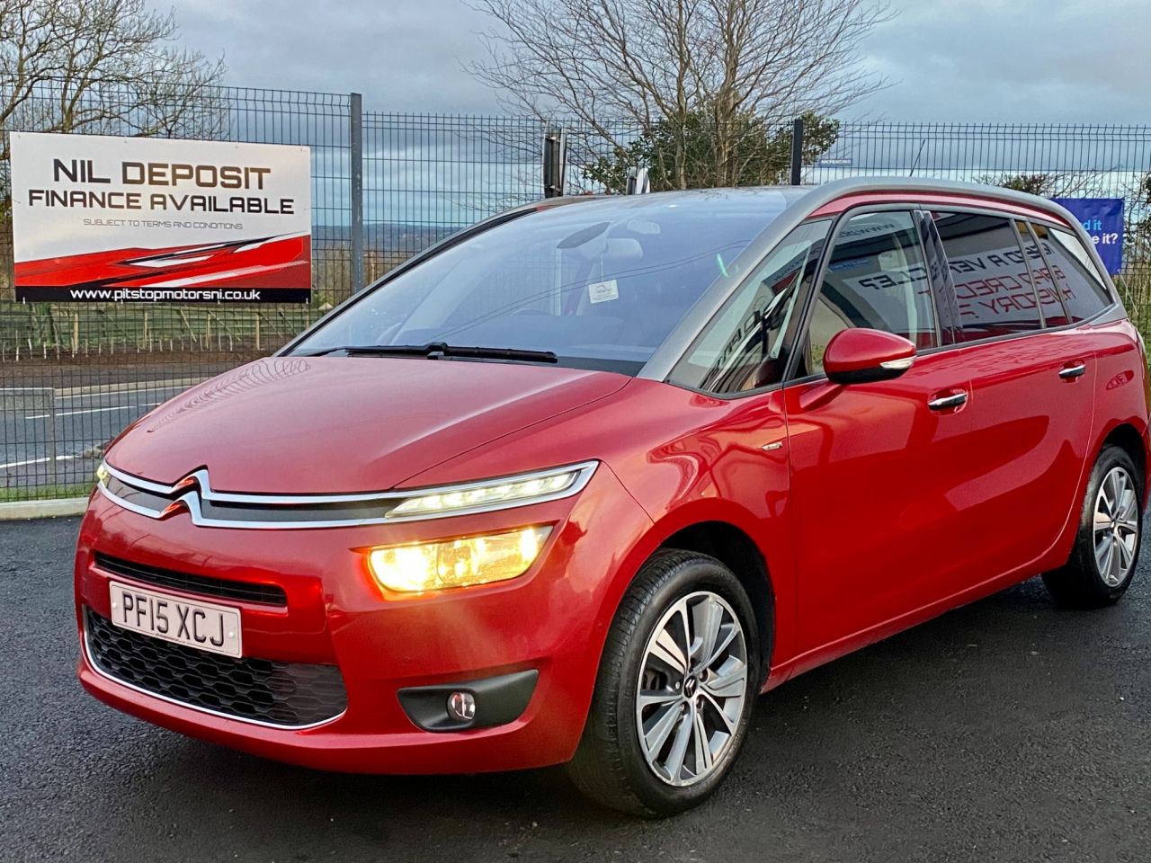15 Citroen C4 Grand Picasso Bluehdi Exclusive Plus