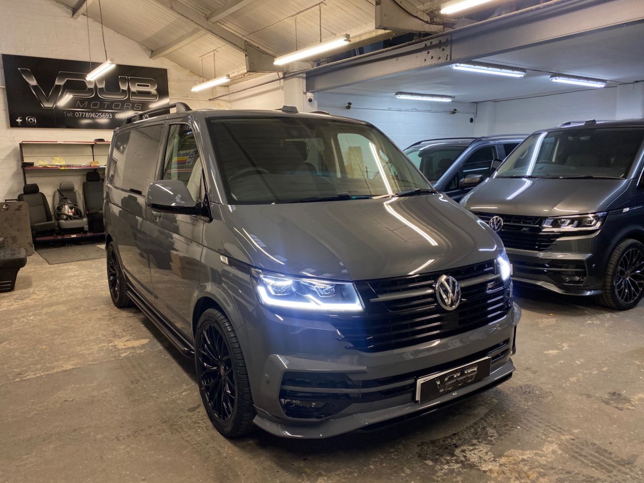 vw transporter kombi 2020