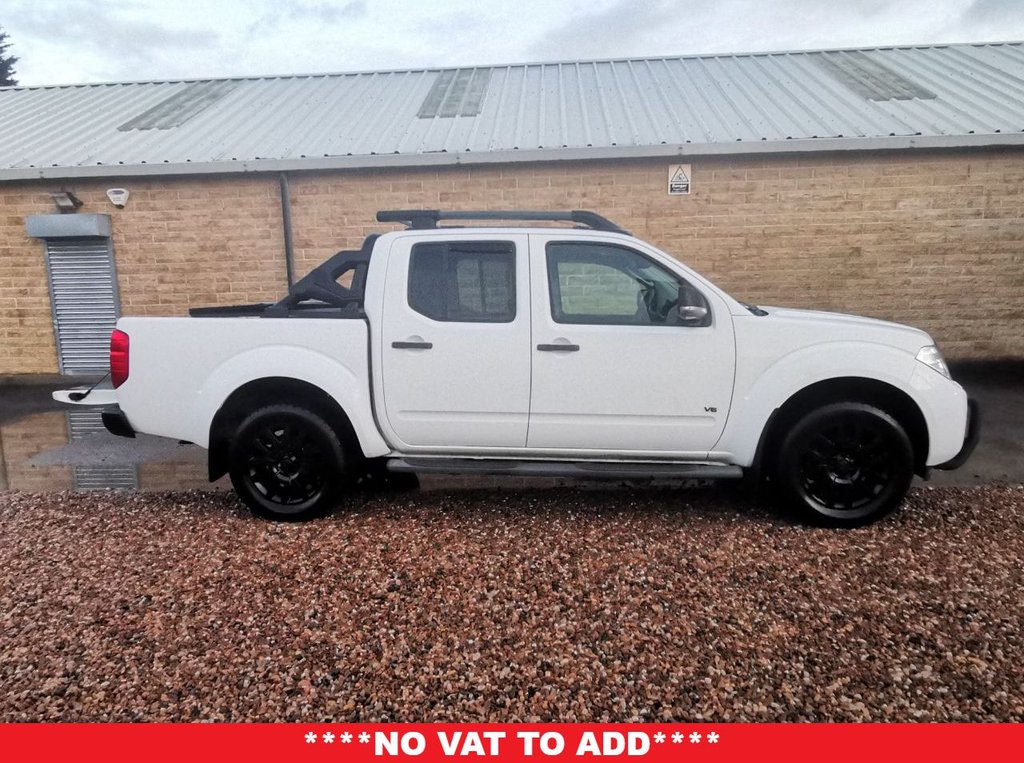 View our NISSAN NAVARA