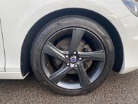 USED 2013 63 VOLVO V40 1.6 D2 R-DESIGN 5d 113 BHP FULL SERVICE HISTORY ++