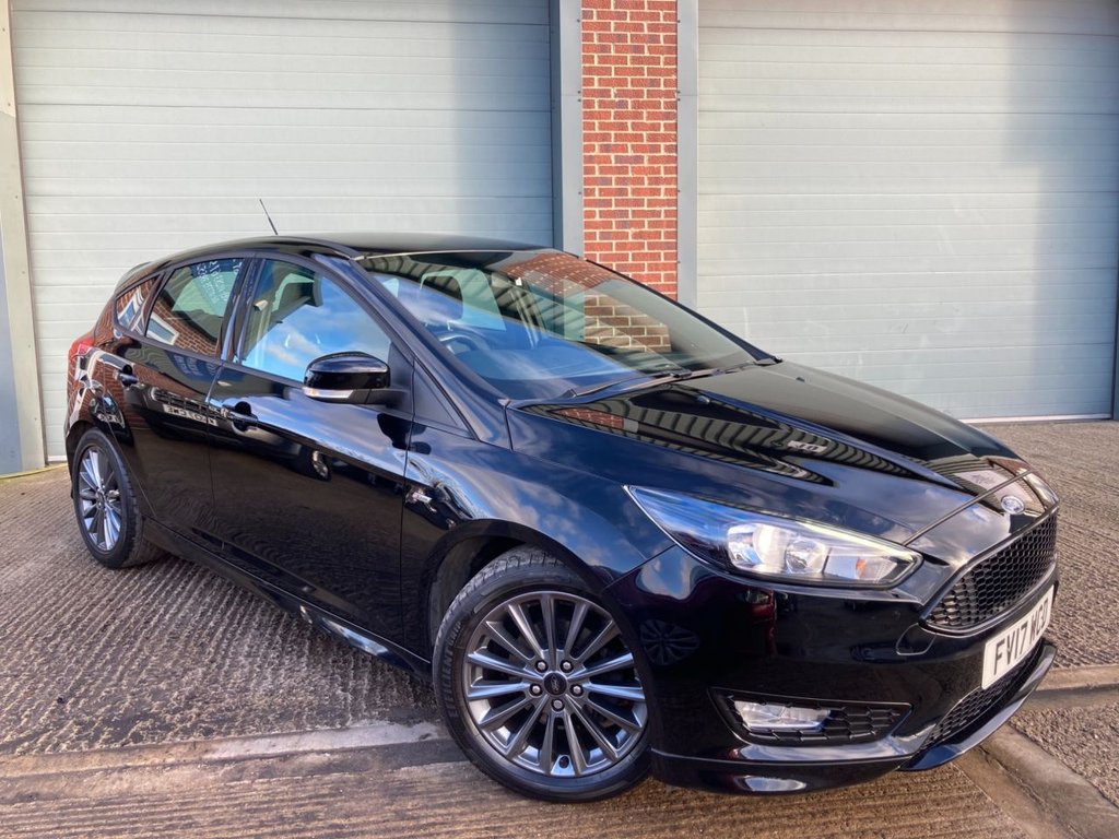 View our FORD FOCUS