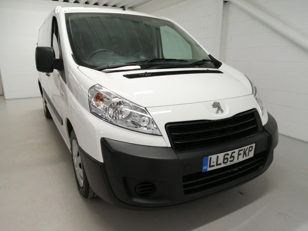 View our PEUGEOT EXPERT