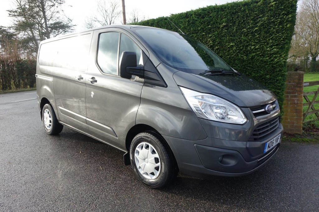 View our FORD TRANSIT CUSTOM