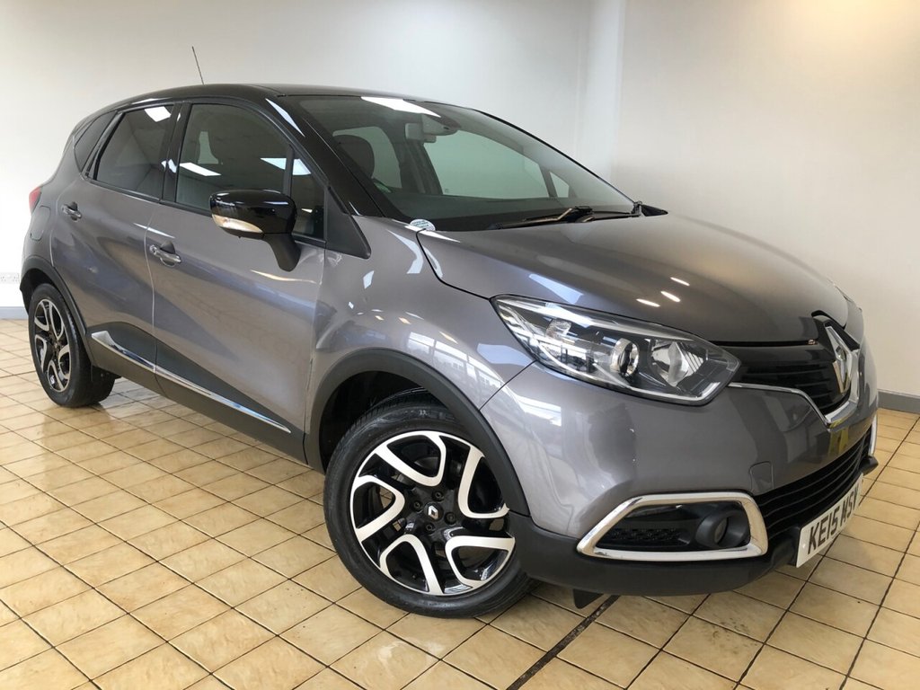 View our RENAULT CAPTUR