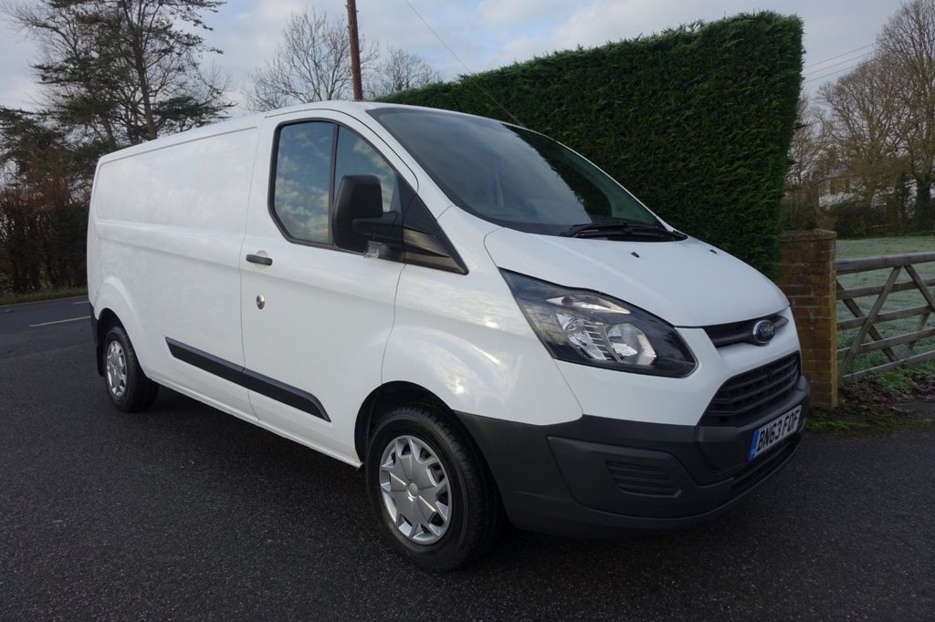 View our FORD TRANSIT CUSTOM