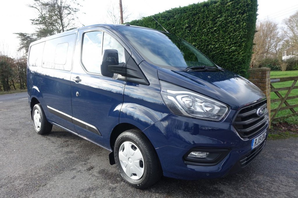 View our FORD TRANSIT CUSTOM