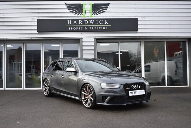 2015 15 Audi A4 4.2 RS4 AVANT FSI QUATTRO 5d 444 BHP