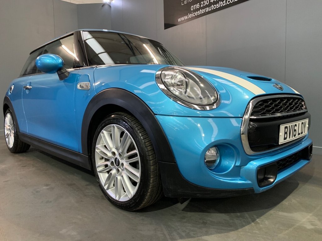 View our MINI HATCH COOPER