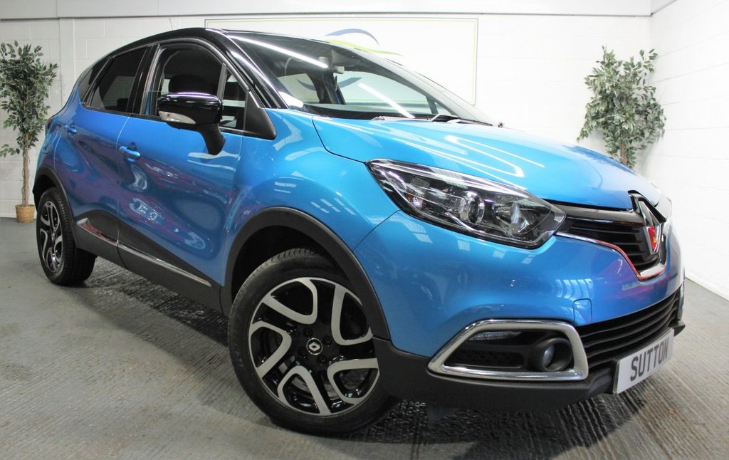 View our RENAULT CAPTUR
