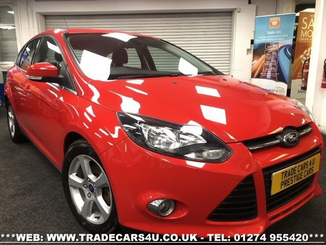 2013 63 Ford Focus 1.6 ZETEC NAVIGATOR TDCI 5d 113 BHP