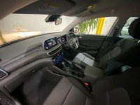 USED 2019 19 HYUNDAI TUCSON 1.6 T-GDI SE NAV 5d 175 BHP GENUINE LOW MILEAGE FSH