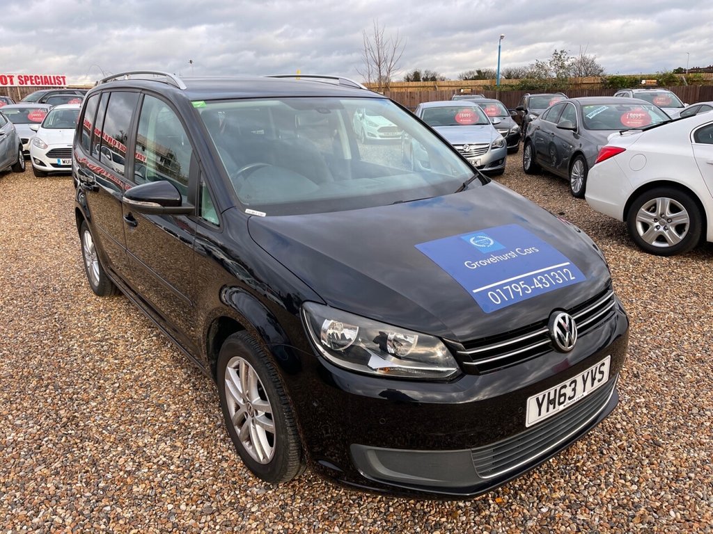 View our VOLKSWAGEN TOURAN
