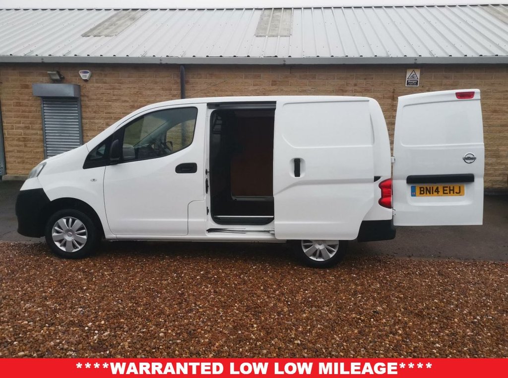 View our NISSAN NV200