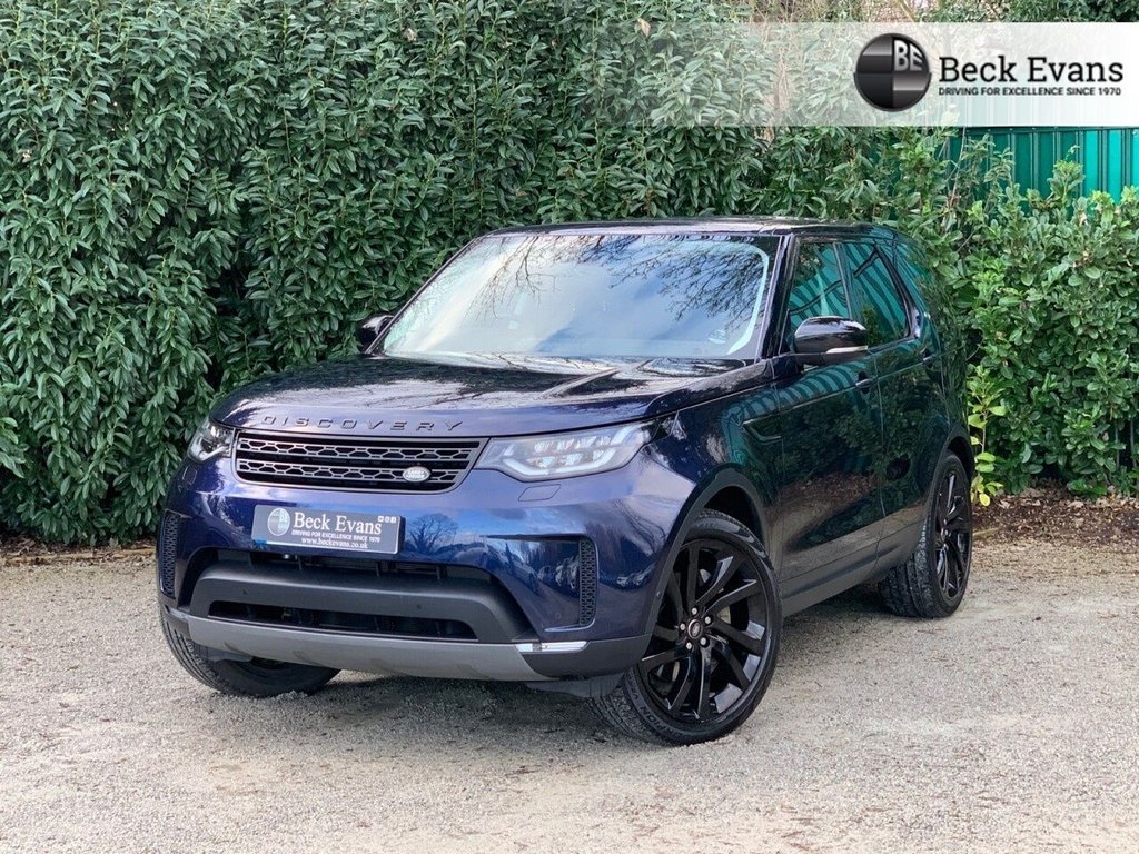 View our LAND ROVER DISCOVERY 5