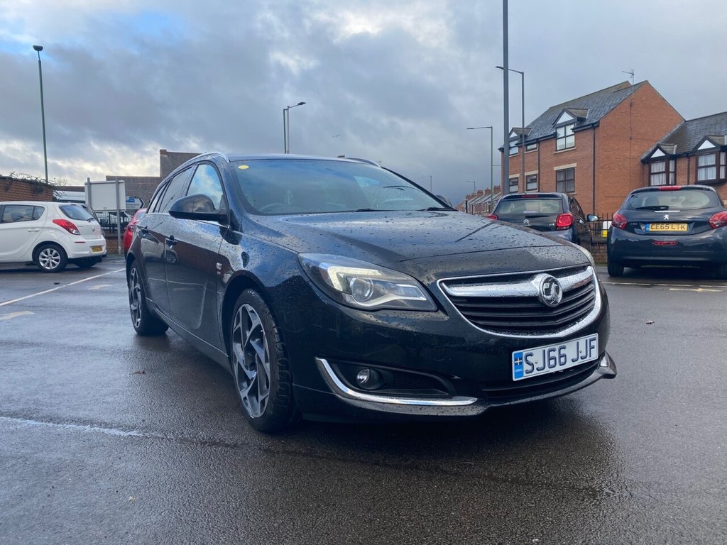 View our VAUXHALL INSIGNIA