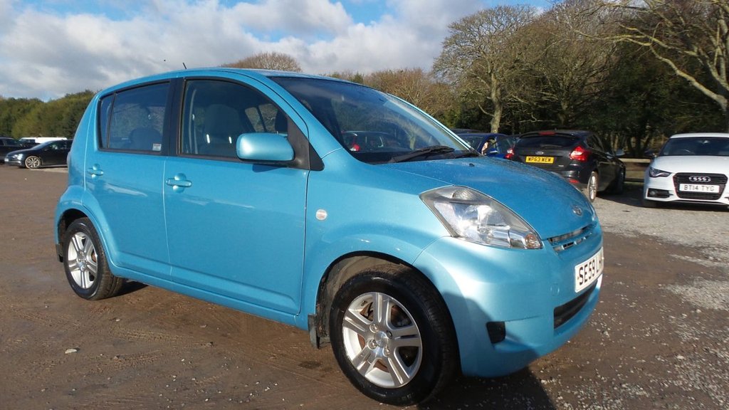 View our DAIHATSU SIRION