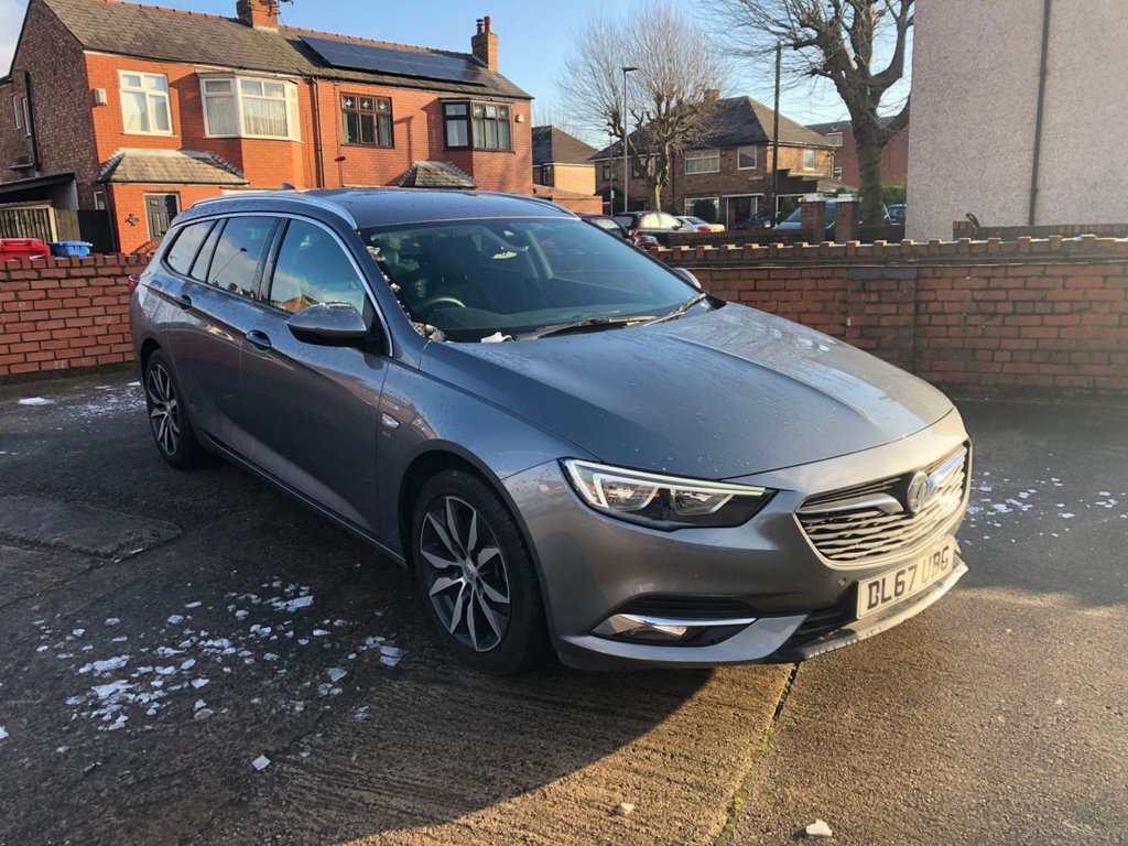 View our VAUXHALL INSIGNIA