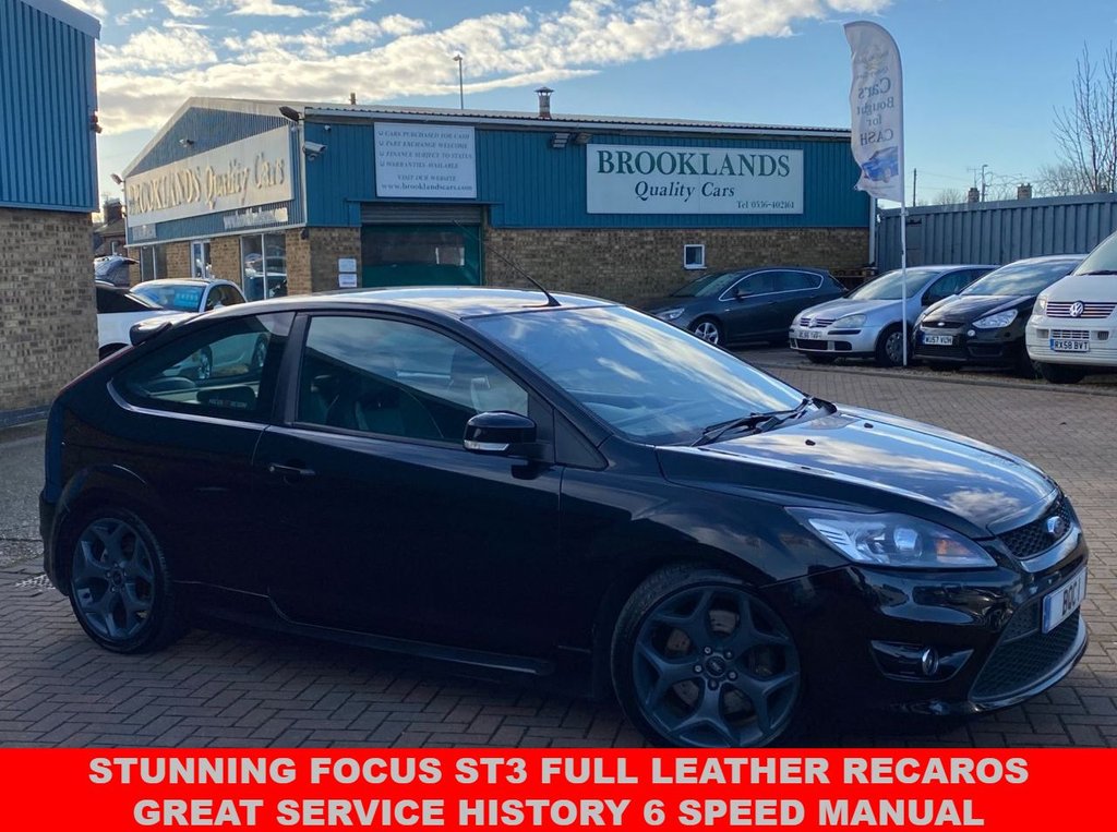 View our FORD FOCUS