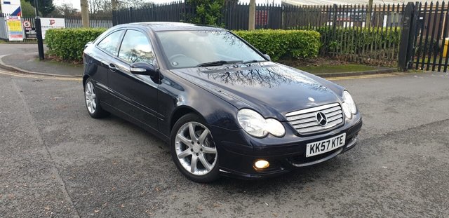 2008 57 Mercedes-Benz C Class 1.8 C180 KOMPRESSOR SE SPORTS 3d 141 BHP