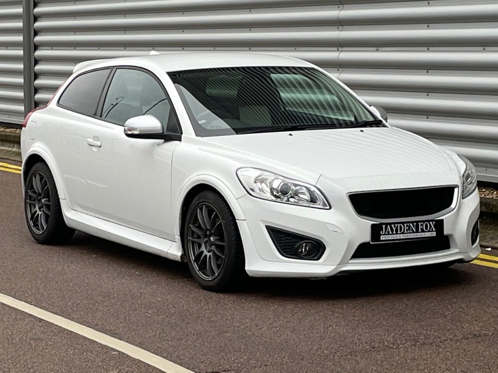 View our VOLVO C30