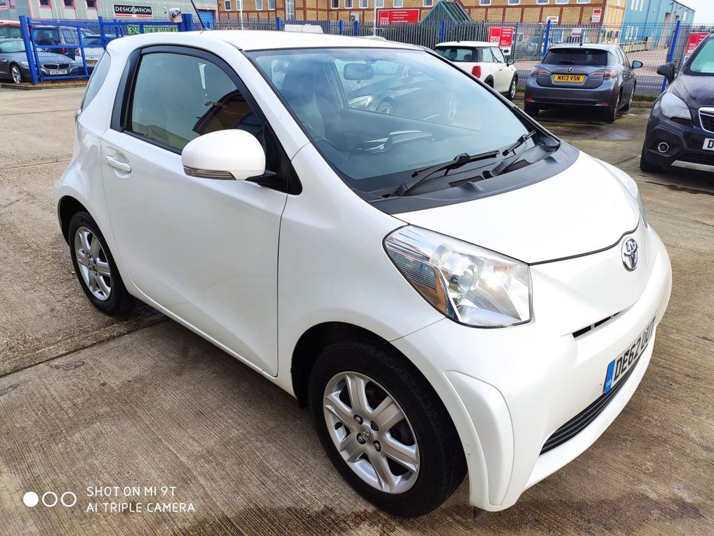 View our TOYOTA IQ