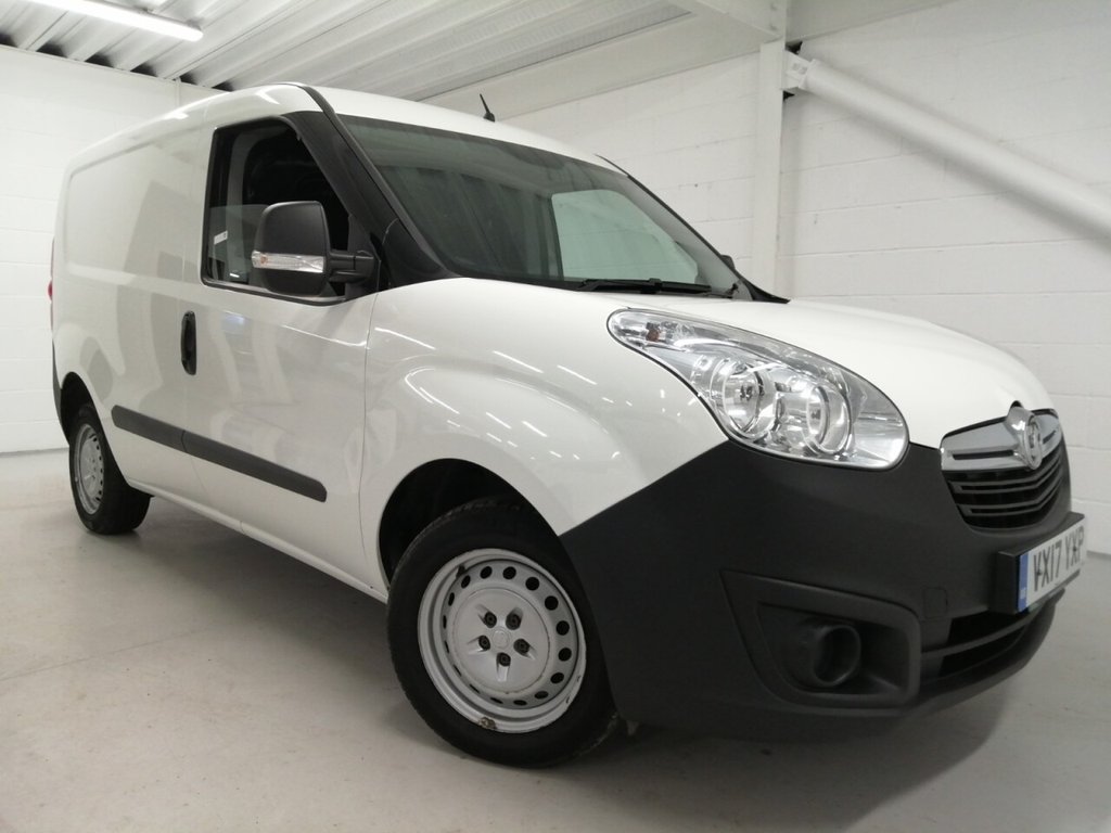 View our VAUXHALL COMBO LIFE