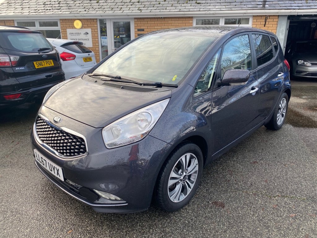 View our KIA VENGA