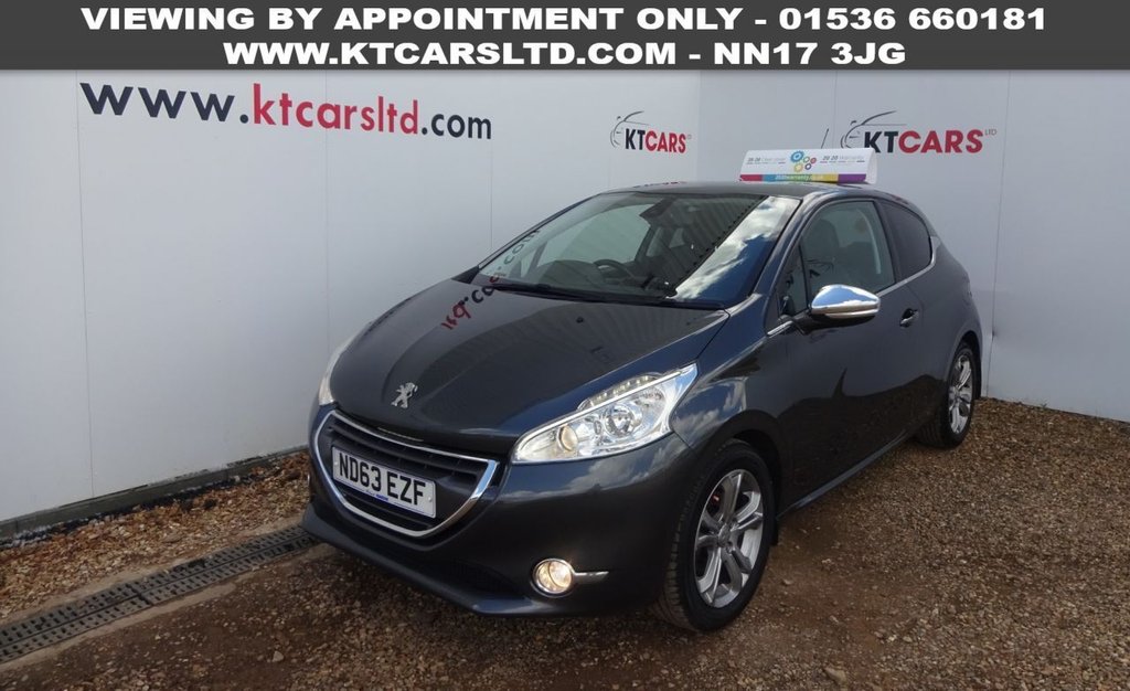 View our PEUGEOT 208