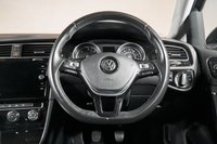 USED 2017 17 VOLKSWAGEN GOLF 1.6 GT TDI BLUEMOTION TECHNOLOGY 5d 114 BHP 