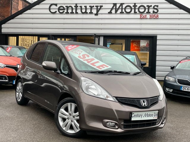 2014 64 Honda Jazz 1.4 i -VTEC Executive Auto 5dr - PANORAMIC ROOF