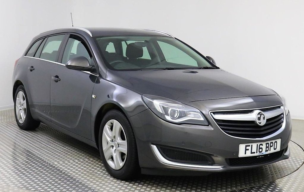 View our VAUXHALL INSIGNIA