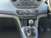 USED 2015 15 HYUNDAI I10 1.0 PREMIUM 5d 65 BHP 