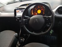USED 2016 16 CITROEN C1 1.2 PURETECH FLAIR 5d 82 BHP LARGER 1.2 ENGINE WITH TWO TONE LOOK, &pound;0 ROAD TAX,  BIG SPEC FLAIR MODEL WITH REVERSE CAMERA AND ALL THE BEST BITS