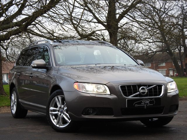 2011 11 Volvo V70 2.4 D5 SE LUX 5d 205 BHP