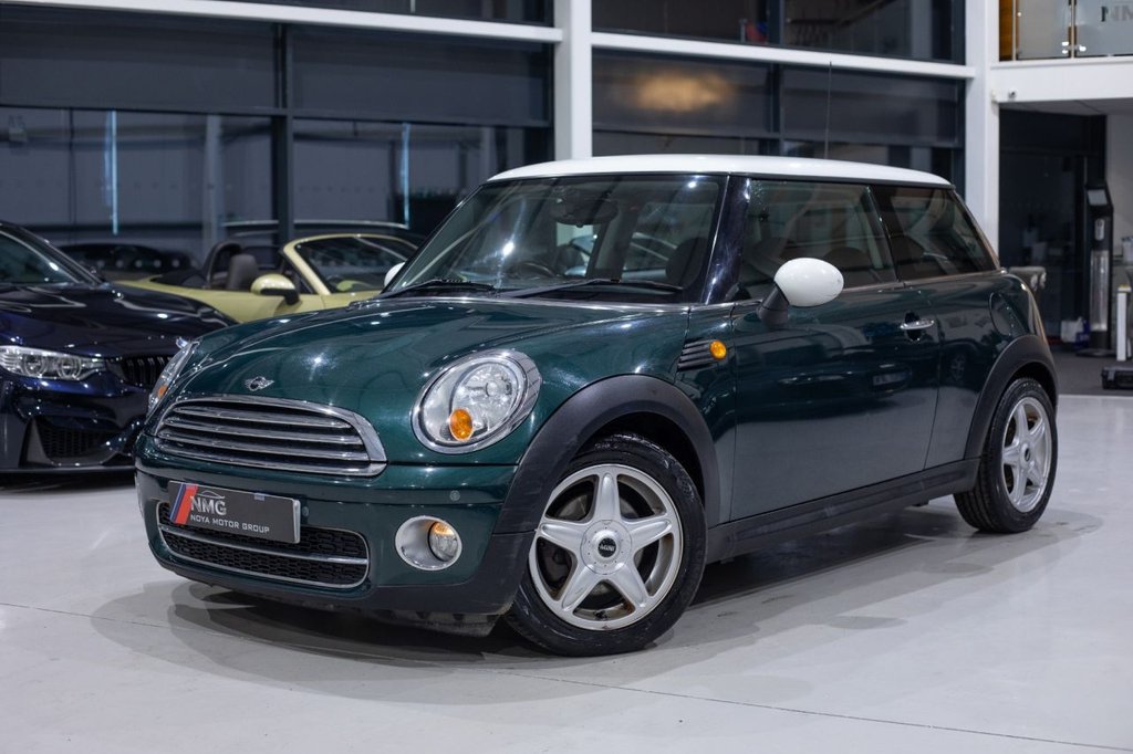 View our MINI HATCH COOPER