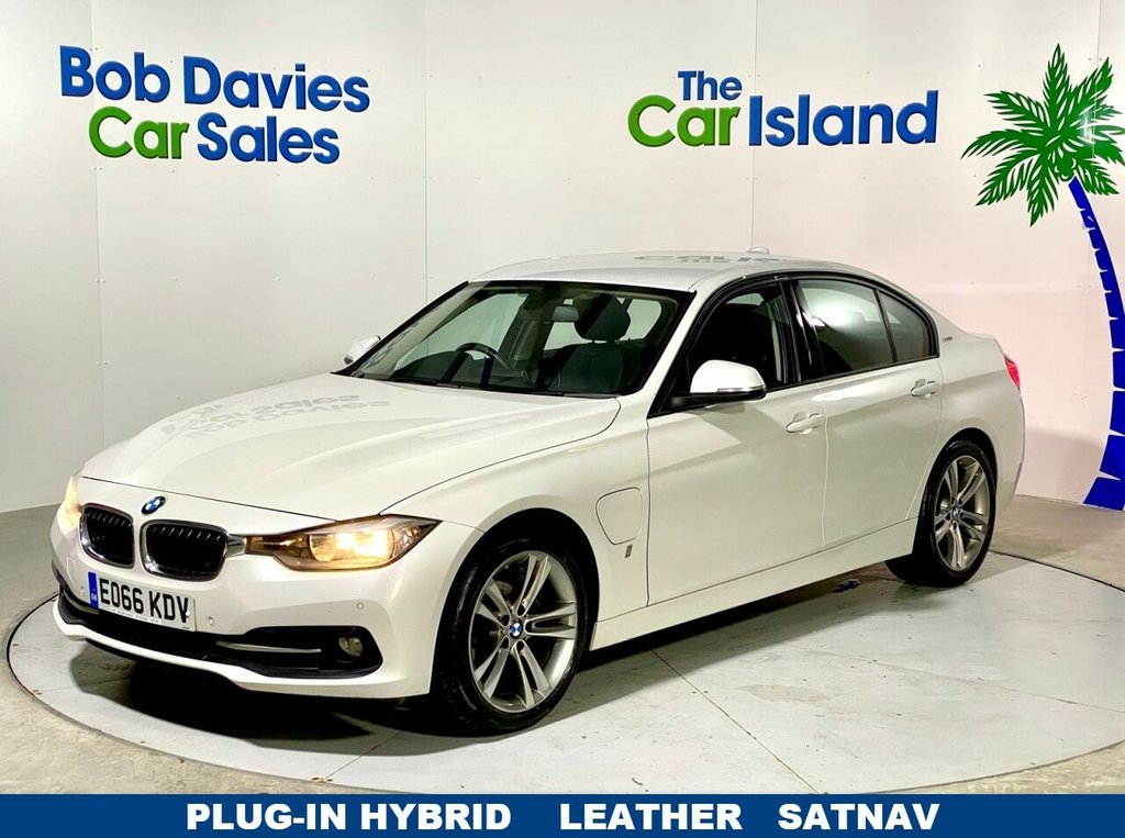 View our BMW 3 SERIES