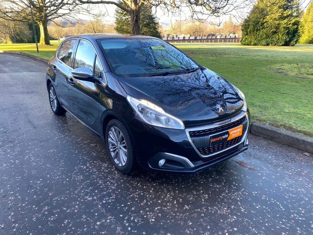 View our PEUGEOT 208