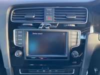 USED 2016 66 VOLKSWAGEN GOLF 2.0 R LINE EDITION TDI BLUEMOTION TECHNOLOGY 5d 148 BHP FULL SERVICE HISTORY ++ JUST SERVICED