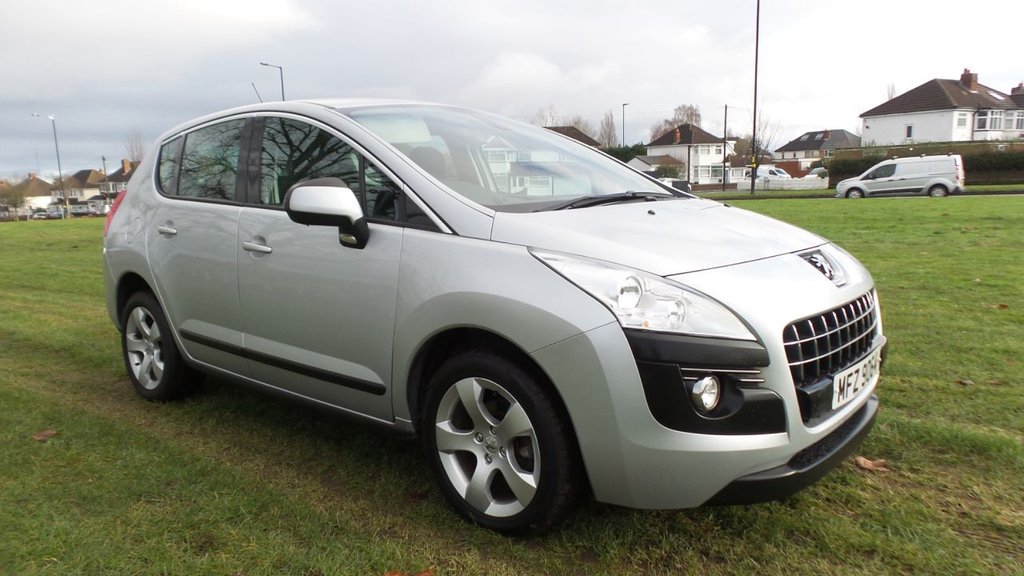 View our PEUGEOT 3008