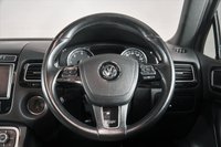 USED 2015 65 VOLKSWAGEN TOUAREG 3.0 V6 R-LINE TDI BLUEMOTION TECHNOLOGY 5d 259 BHP 
