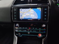 USED 2015 65 JAGUAR XE 2.0 PRESTIGE 4d 161 BHP 
