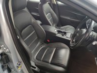 USED 2015 65 JAGUAR XE 2.0 PRESTIGE 4d 161 BHP 